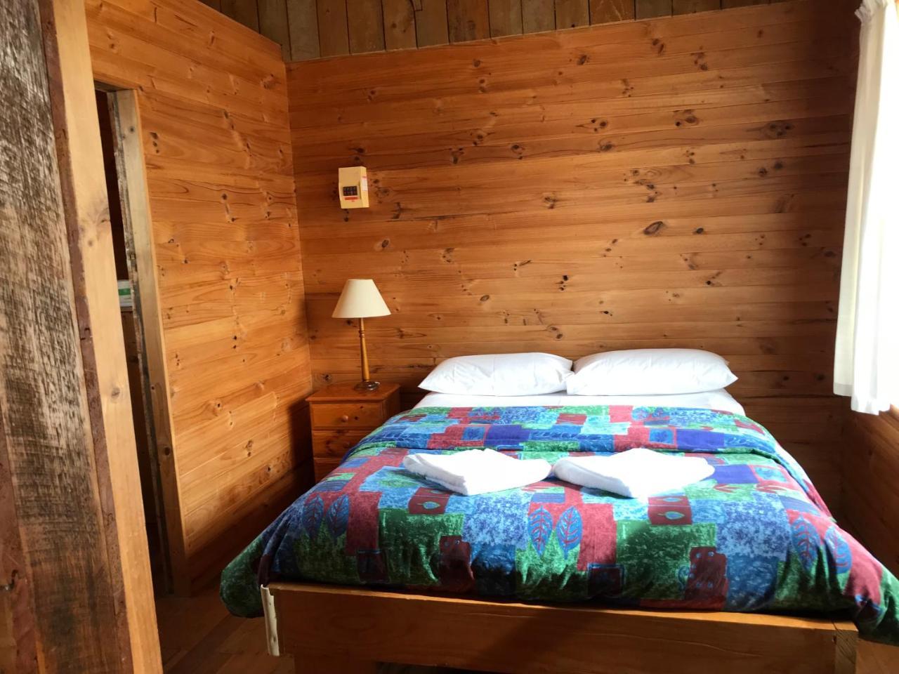 Somerset Beachside Cabin And Caravan Park 외부 사진