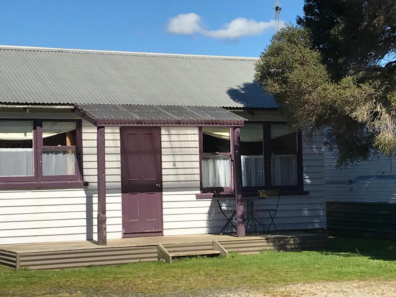 Somerset Beachside Cabin And Caravan Park 외부 사진